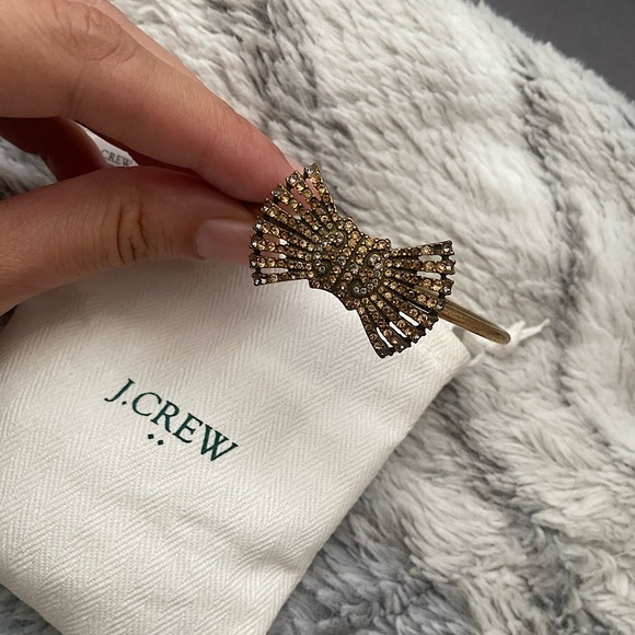 J. Crew Jewelry - J Crew flapper style bangle bracelet